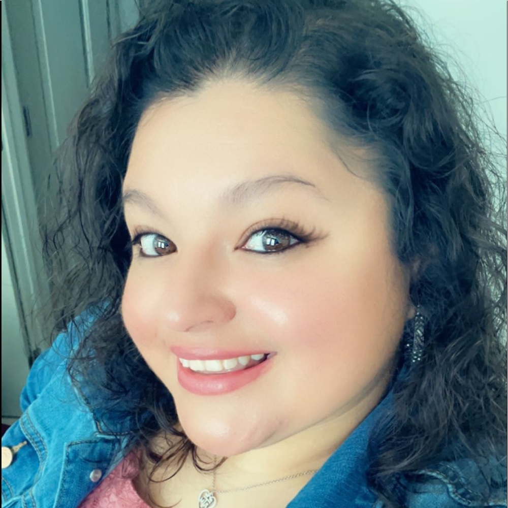 Meet your Posher, Liz